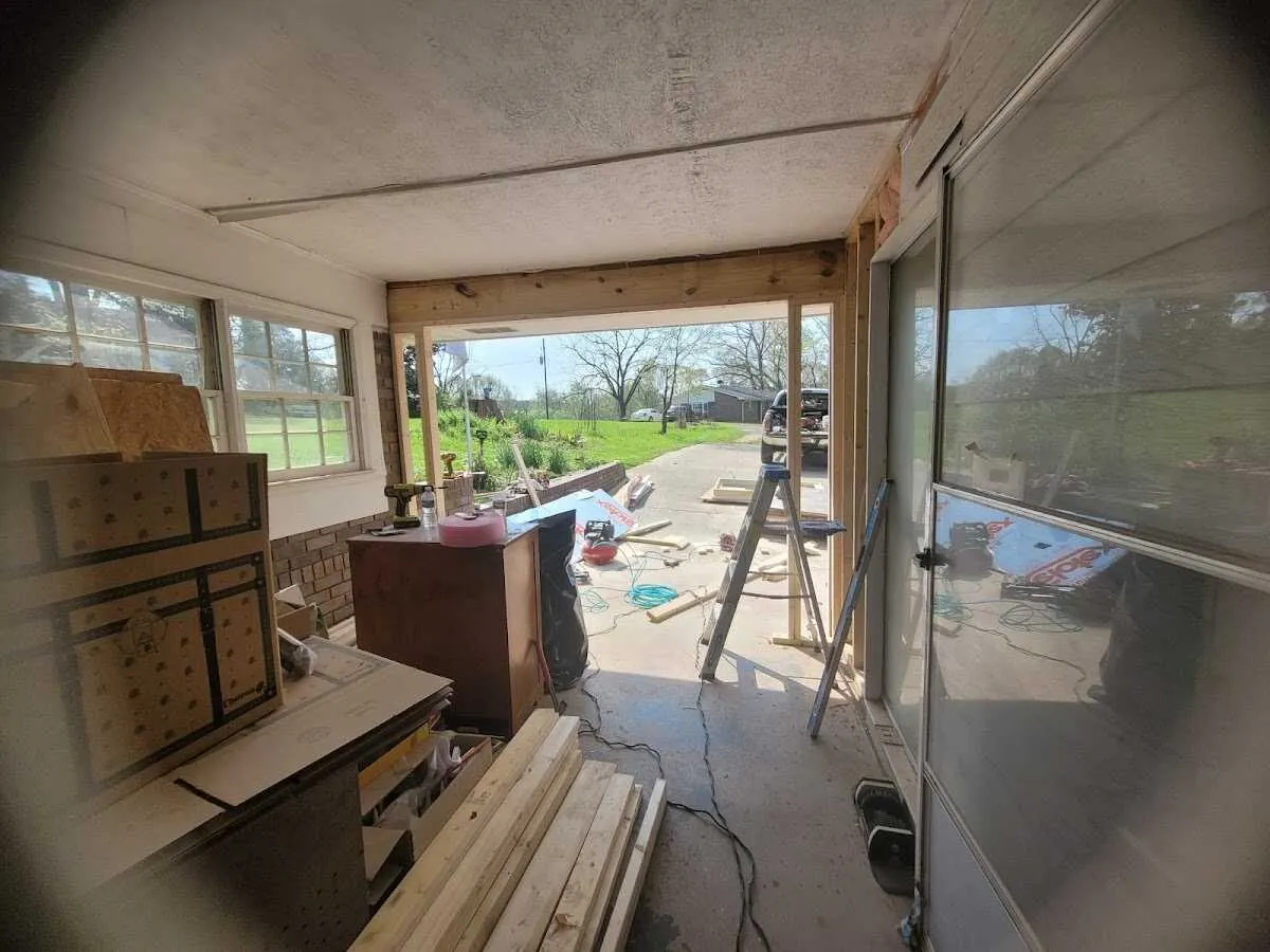 Air movers and dehumidifier for Drying & Dehumidification in Centerville